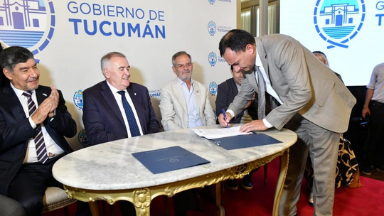 Jaldo encabezará la firma de un convenio con la UNT y municipios