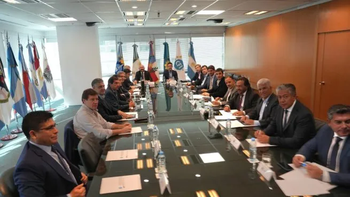 Los gobernadores preparan una nueva cumbre para la próxima semana