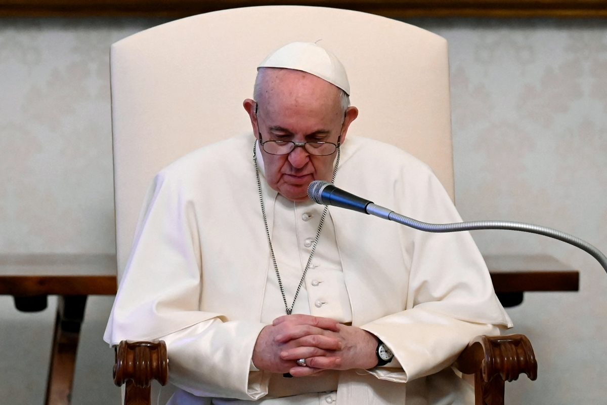 El papa Francisco pide orar por las víctimas de la explosión en Cuba