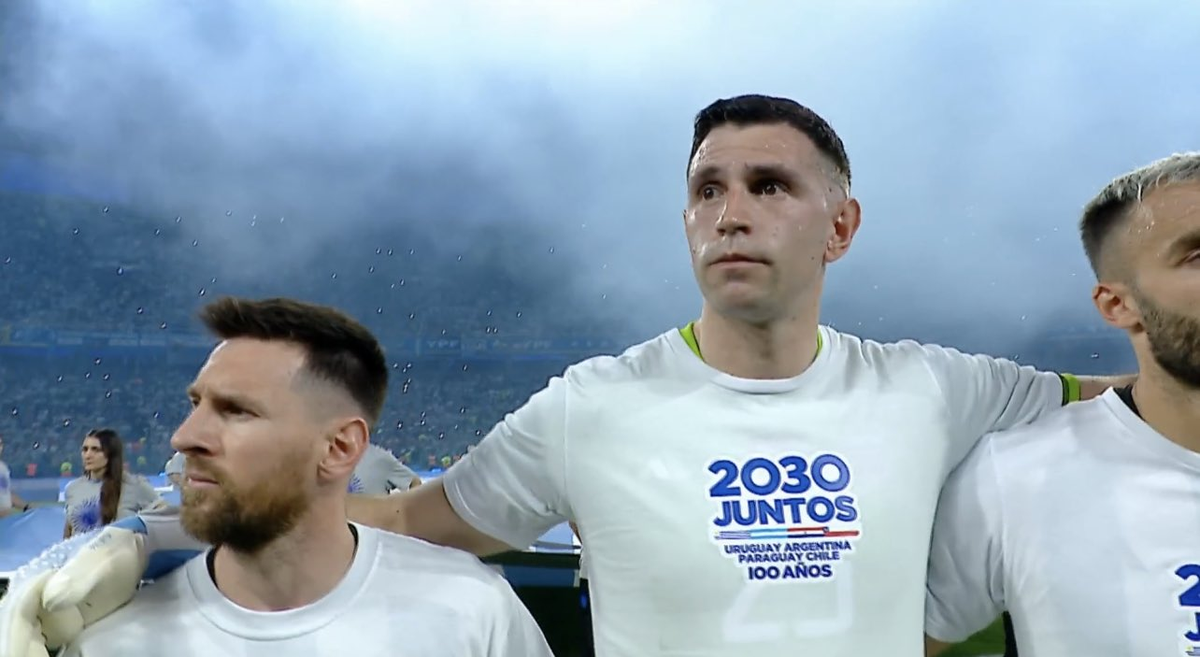 El Himno con ritmo santiagueño en el partido de la Selección