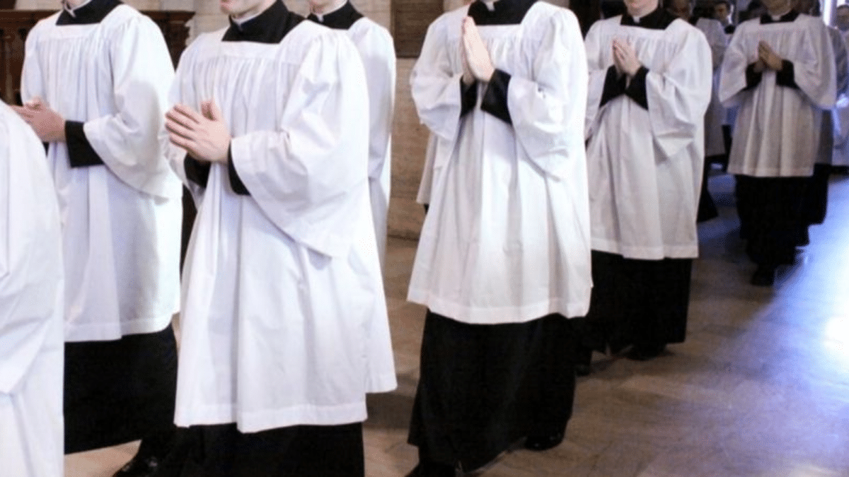 Por qué cada vez menos eligen ser curas en la Argentina. (Foto: Camino Religioso)  