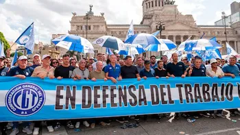 Reforma laboral: la CGT se reúne y no descartan un paro general