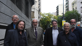 Presentan un pedido de juicio político contra el presidente Milei