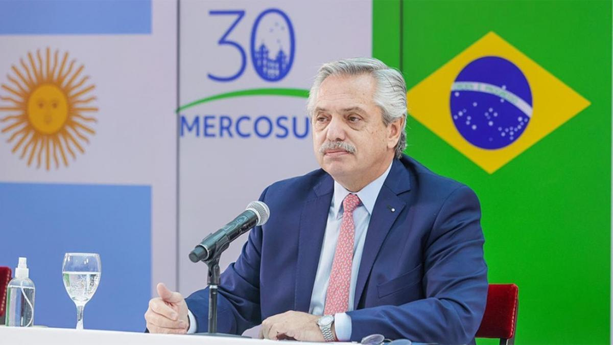 Alberto Fernández asume la presidencia del Mercosur