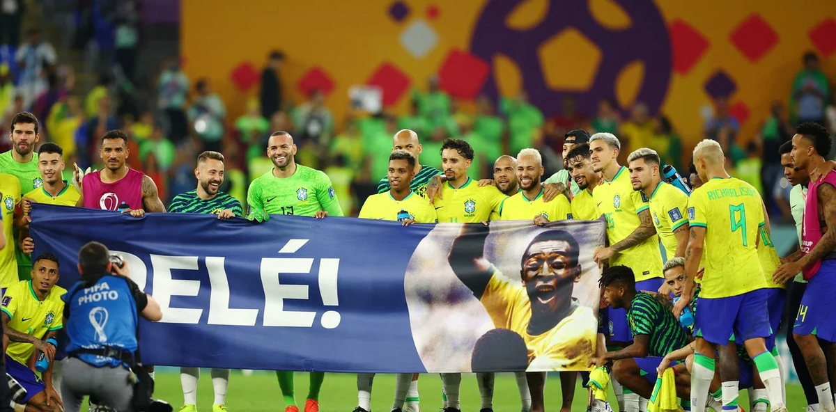 Homenaje a Pelé: Brasil y una bandera en su honor