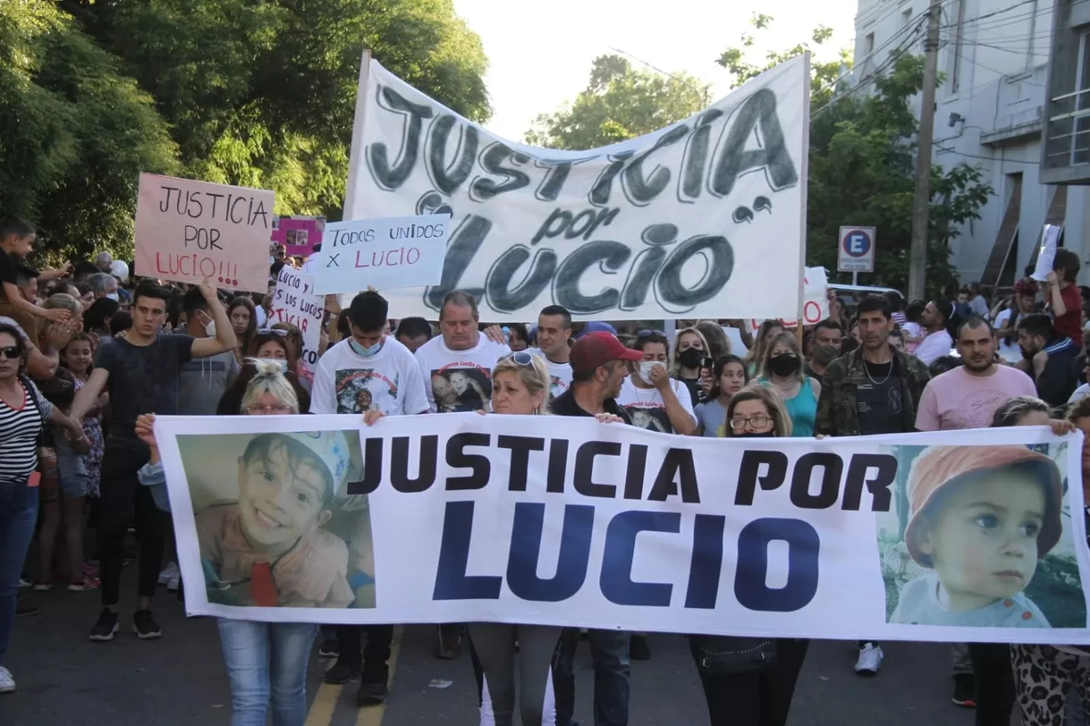 La Pampa: masivas marchas pidiendo justicia por Lucio Dupuy