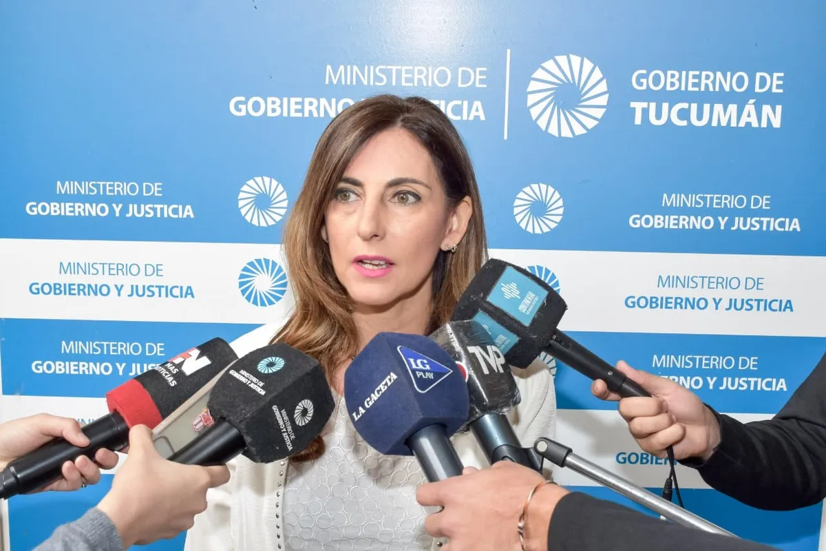 La ministra de Gobierno y Justicia, Carolina Vargas Aignasse, informó que ATEP fue convocado a una reunión.