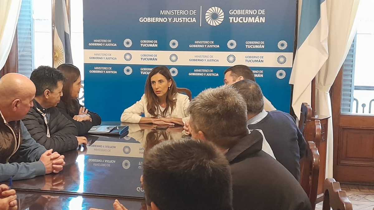 Revisión de paritarias el Gobierno se reunió con UPCN y ATE