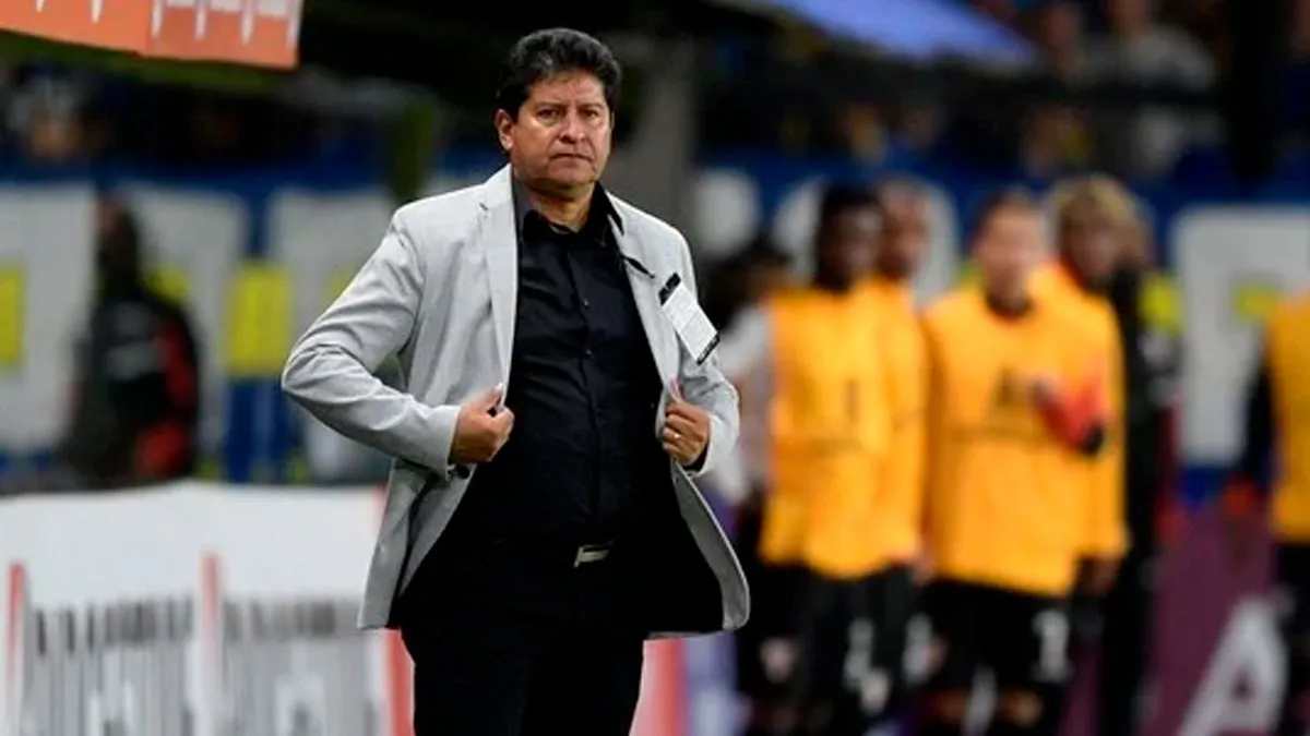 Eduardo Villegas: El árbitro estaba comprado por Boca