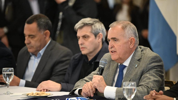 Jaldo viajó a Buenos Aires en busca de más recursos para Tucumán