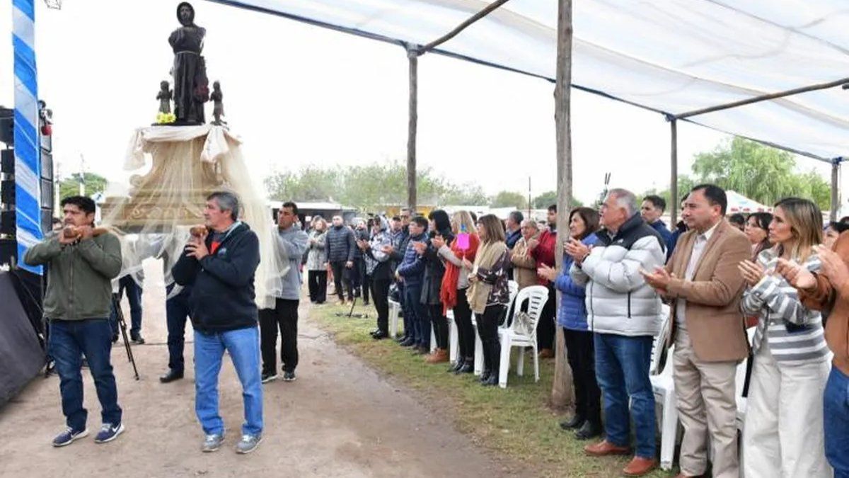 Trancas: Jaldo participó de la misa en honor a San Francisco Solano