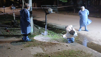 Investigan el crimen de un joven en Villa Amalia