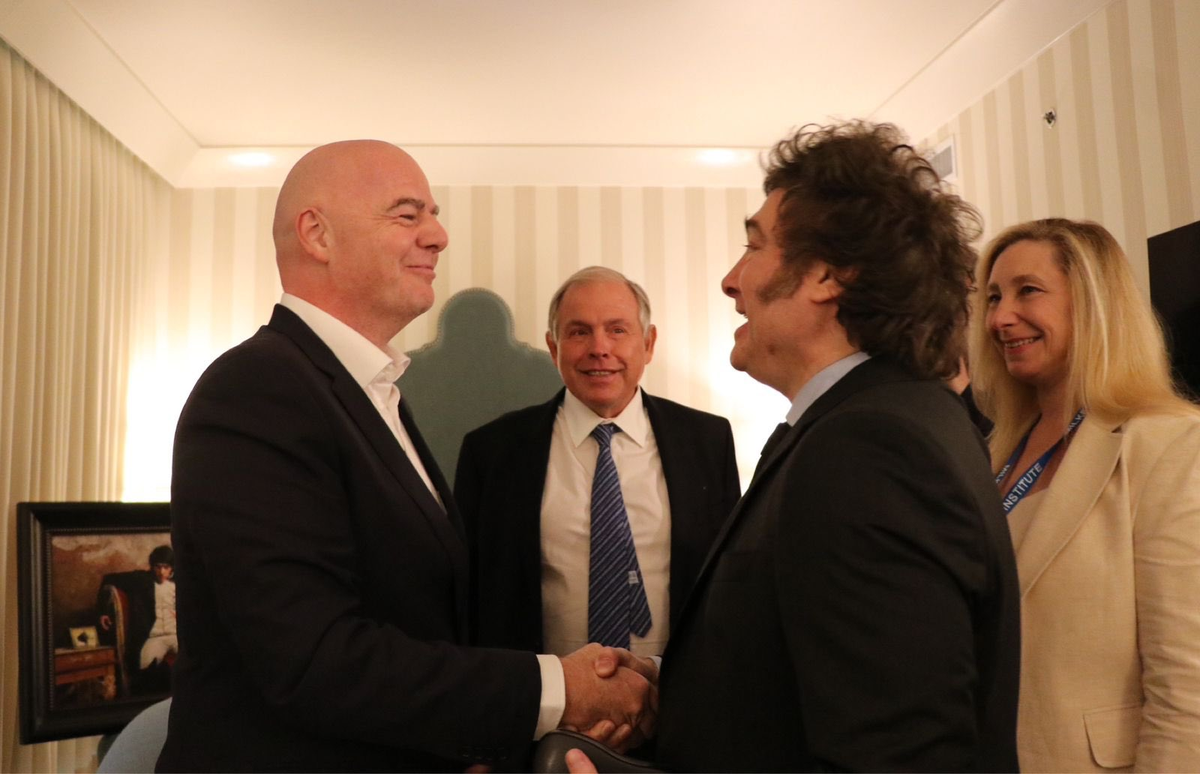 Foto: Manuel Adorni on X.