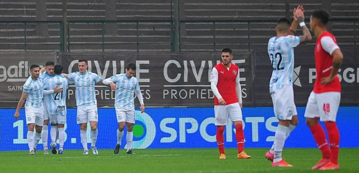 Atlético viene de vencer a Independiente en condición de visitante. 