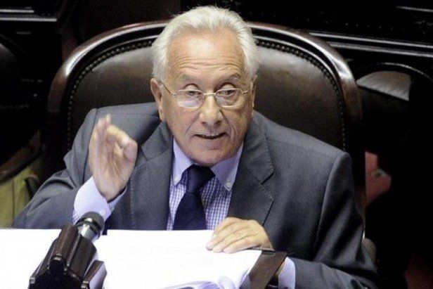 Recalde: Esto no es levantar el cepo, esto es devaluación y pérdida del poder adquisitivo del salario