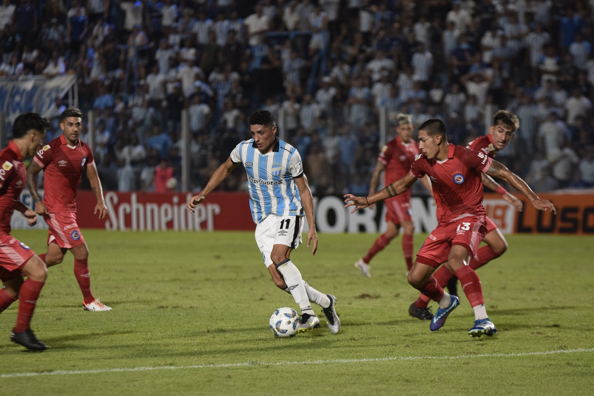 Atlético y Argentinos repartieron puntos en el José Fierro. Foto Twitter Club Atlético Tucumán