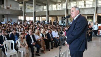 Jaldo entregó equipamientos e insumos a escuelas