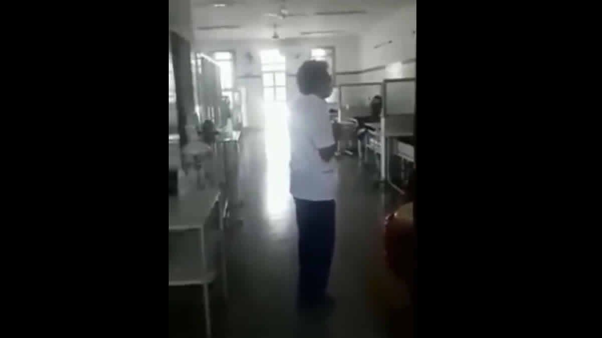 Un enfermero le cantó a pacientes infectados por coronavirus