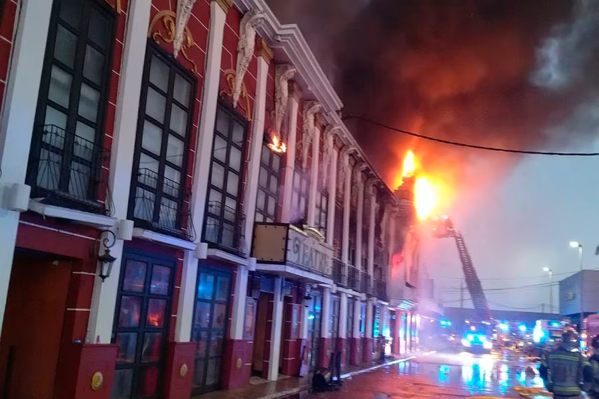 España: el incendio de una discoteca dejó 13 muertos