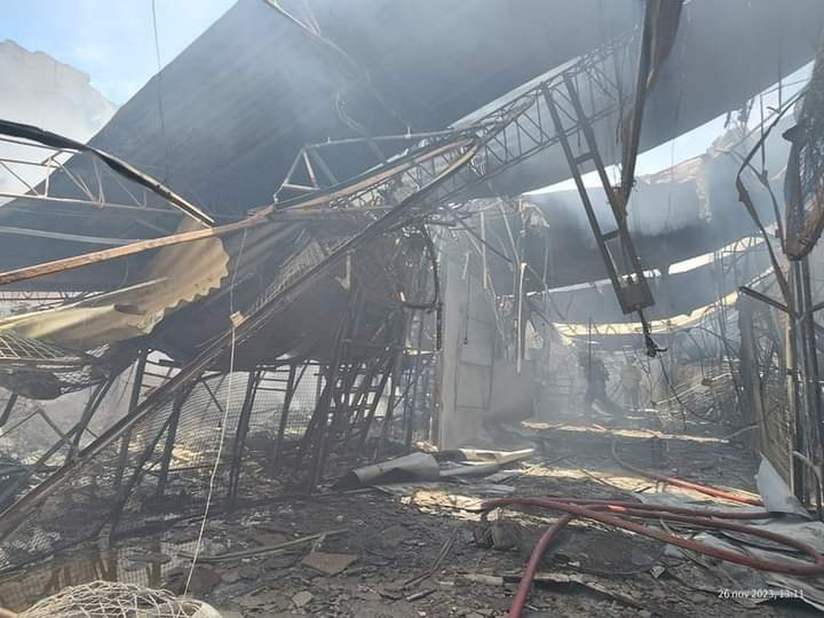 La Policía realizó las pericias en el Mercado Persia tras el incendio