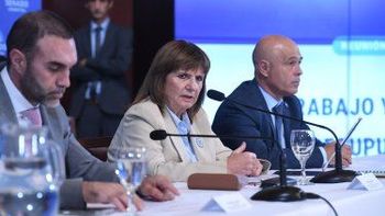 Patricia Bullrich destacó la reforma laboral e indicó que dará un cambio al país