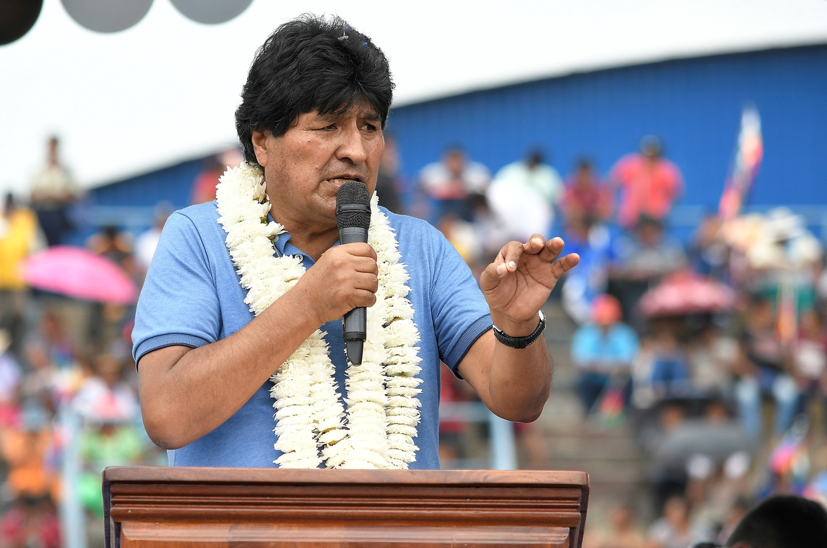 Evo Morales llamó urgente a reponer el Estado de derecho