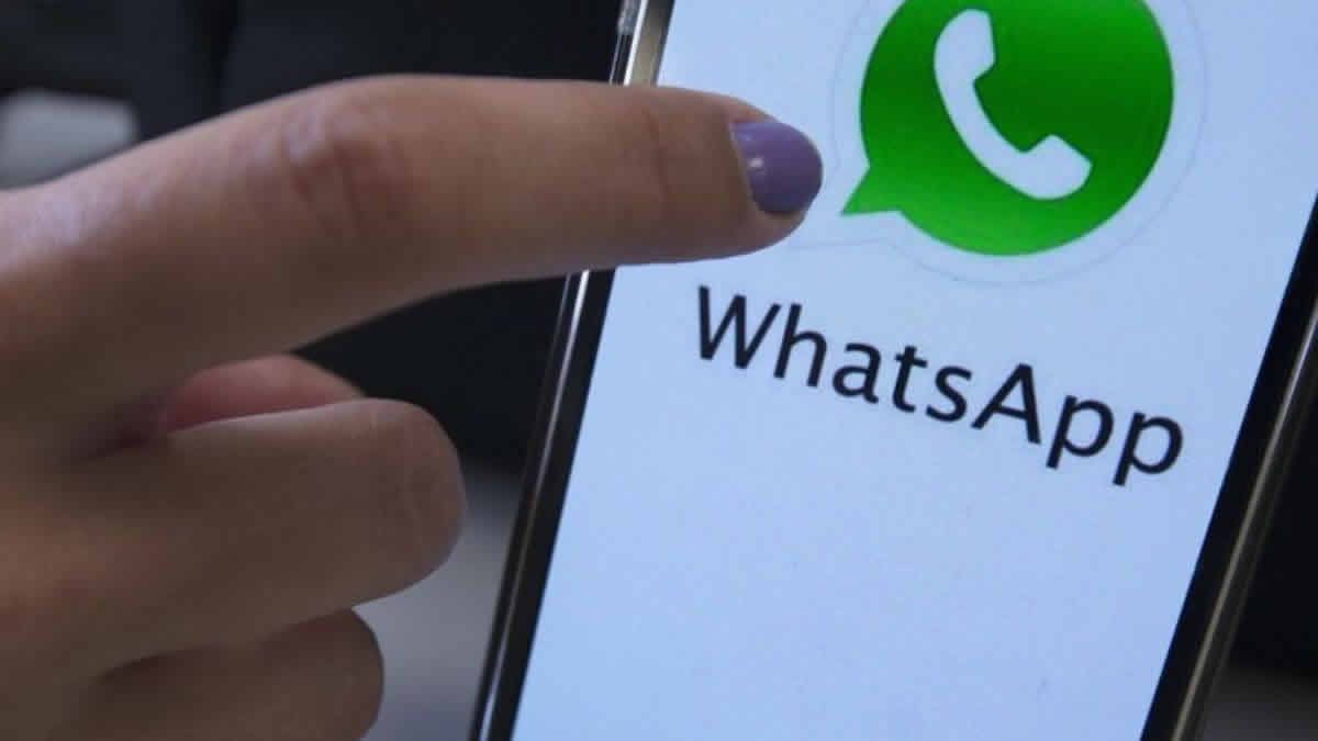 WhatsApp ofrece mensajes temporales predeterminados en chats