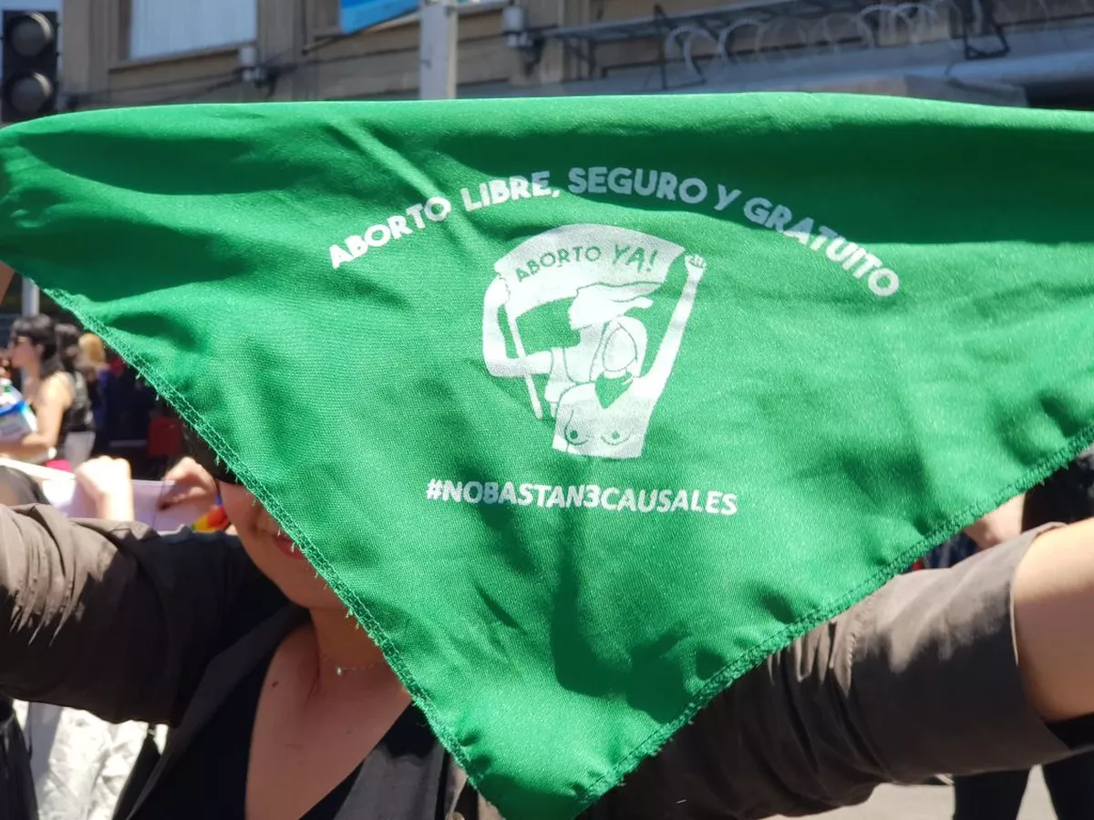 Diputados de Chile archivan la despenalización del aborto