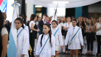 Jaldo destacó las políticas educativas implementadas en la provincia