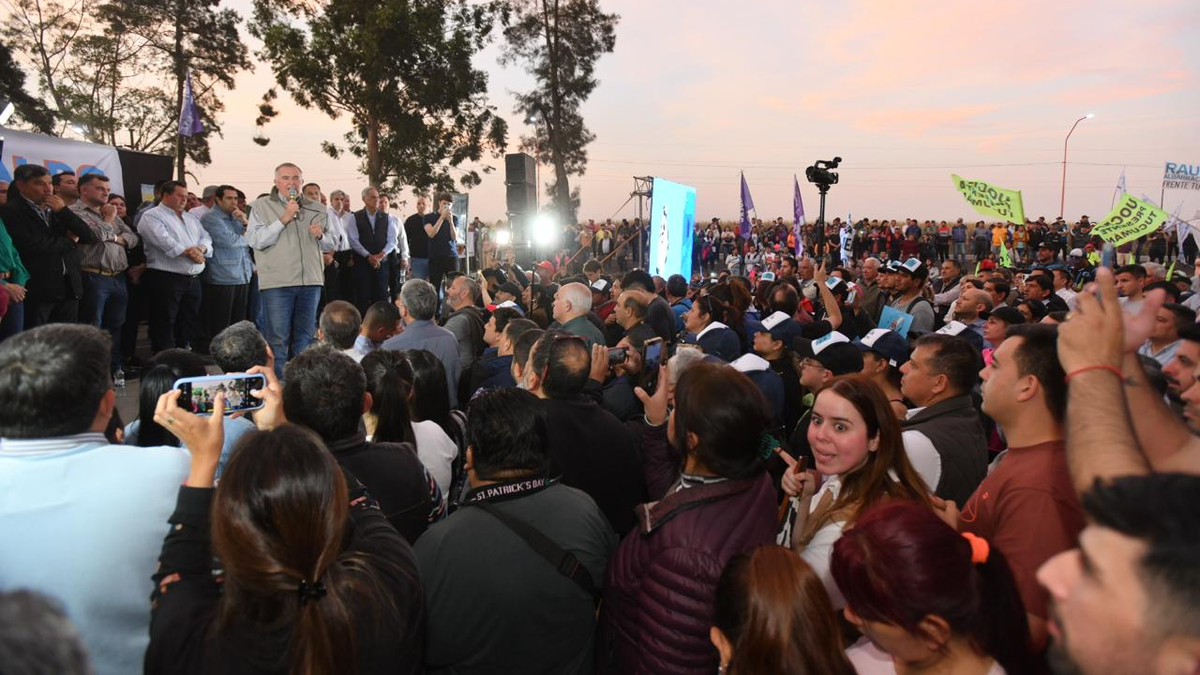 Jaldo inauguró la repavimentación de la Ruta Provincial 329