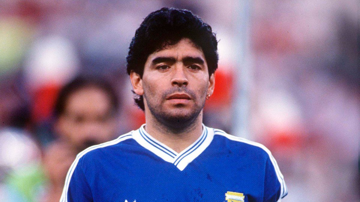 Con Maradona hicimos amistad jugando en Tucumán