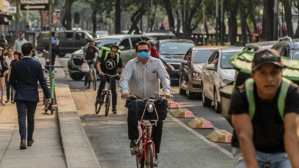 La contaminación obliga a suspender las clases en la capital de México