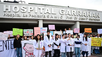 Continúa la tensión entre el Gobierno y el Garrahan: paro de 24 horas y recortes