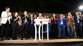 Jaldo inauguró obras por los 49 años de historia de Burruyacu