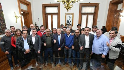 El Gobierno cerró acuerdo salarial con el Frente de Gremios Estatales
