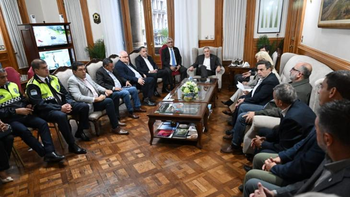 El gobernador encabezó una reunión del Comité de Emergencia