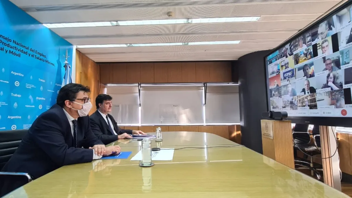 El Gobierno convocó al Consejo del Salario para el próximo 18 de agosto.