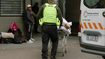 Trasladaron a Tucumán a dos pacientes heridos en un grave accidente en Catamarca