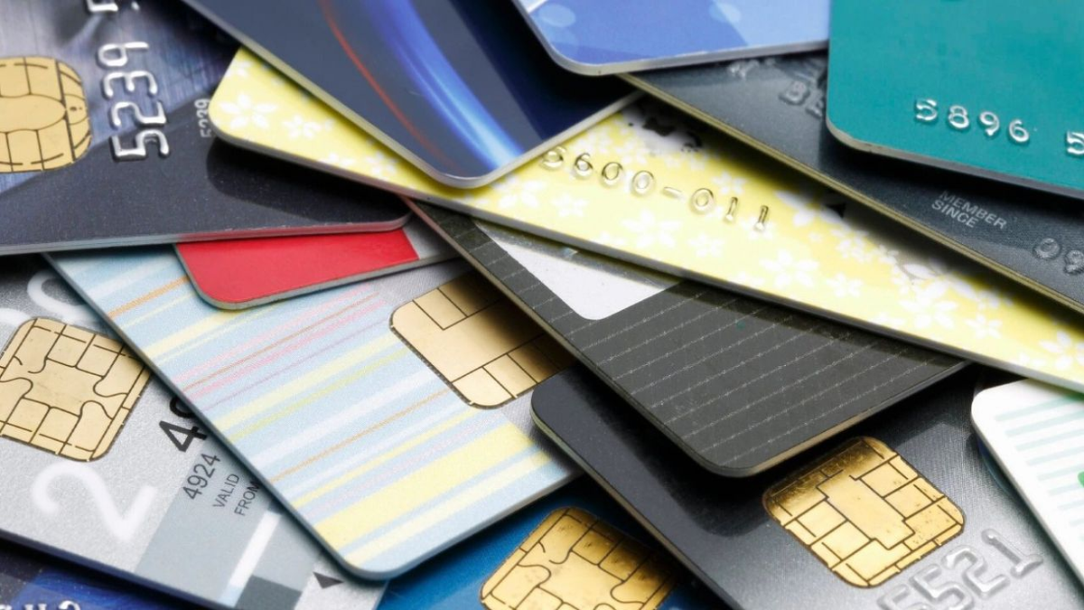Tarjeta de crédito: casi 4 millones de argentinos dejaron de usarla