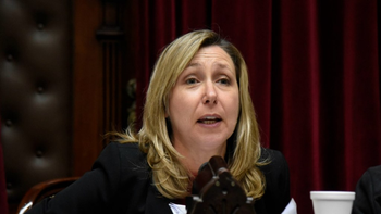 Una diputada de Izquierda lidera el ranking de imagen positiva por encima de Milei