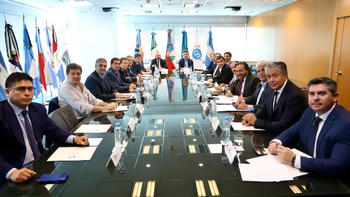 Los Gobernadores piden diálogo con Javier Milei por el reparto de fondos