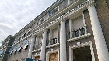 Estafa millonaria con cheques sin fondos: preventiva para uno de los acusados