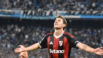 Con goles de Colidio y Driussi, River le ganó a Racing en Avellaneda