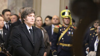 Milei irá al Tedeum a mostrar unidad pese a que la interna no afloja