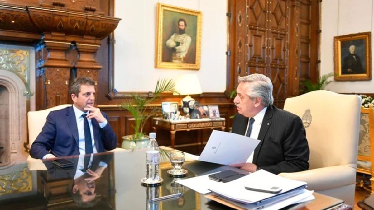 BID: Alberto Fernández y Massa examinan presentar un candidato