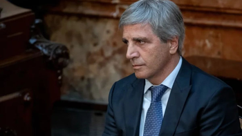 Caputo confirmó que negocia un crédito por U$S 7.000 millones