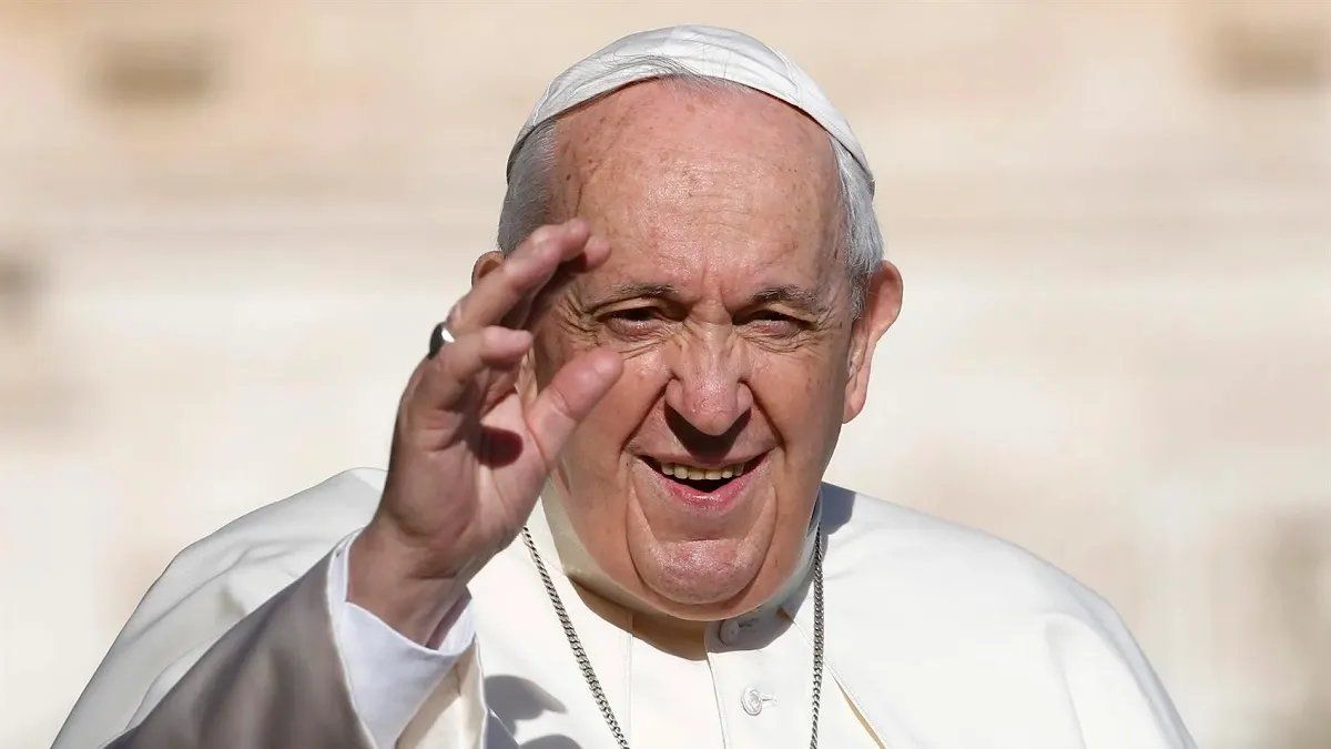 El papa Francisco evoluciona y recibirá el alta médica