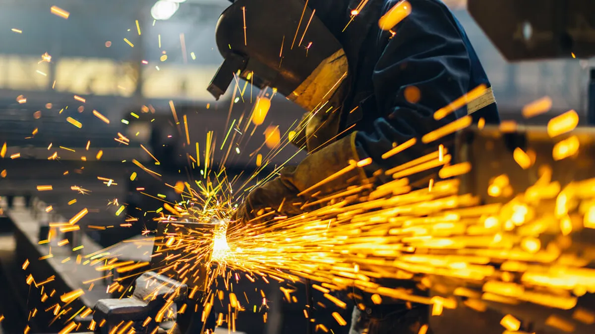 La industria metalúrgica cerró el año con una caída del 12,1%