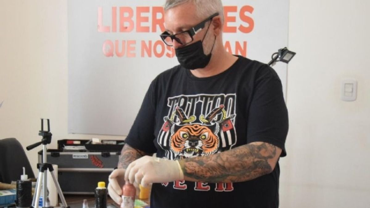 Diego Staropoli, un artista que reconstruye con tatuajes