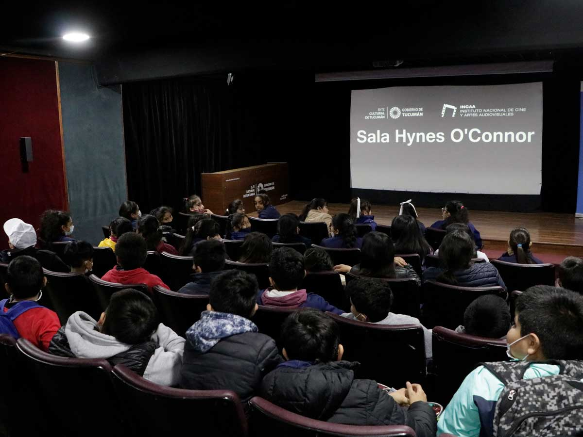 “Las Escuelas van al Cine”, un programa de INCAA que crece con la visita de alumnos de toda la provincia.